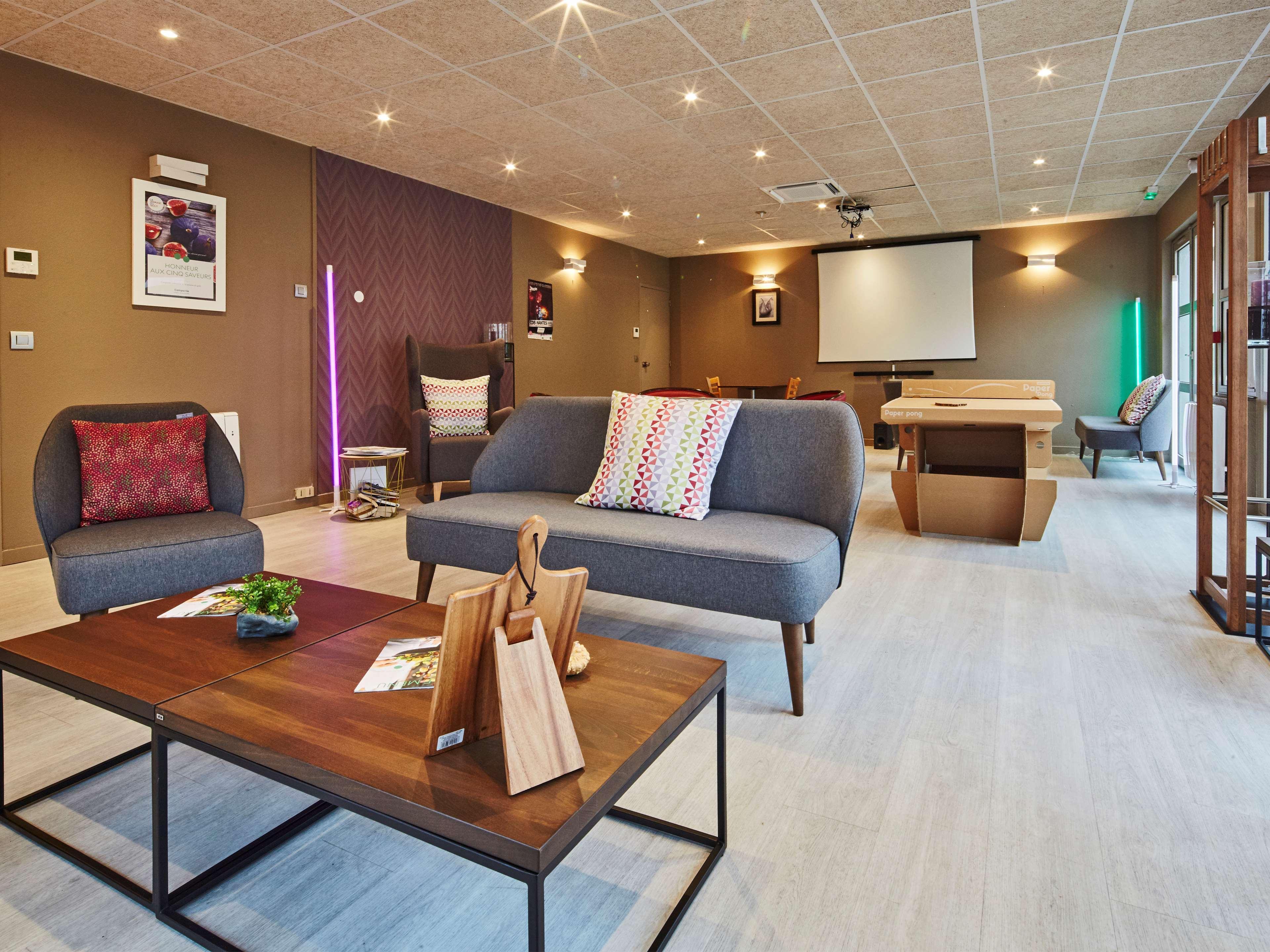 Campanile Dijon Nord - Toison D'Or Hotel Eksteriør billede