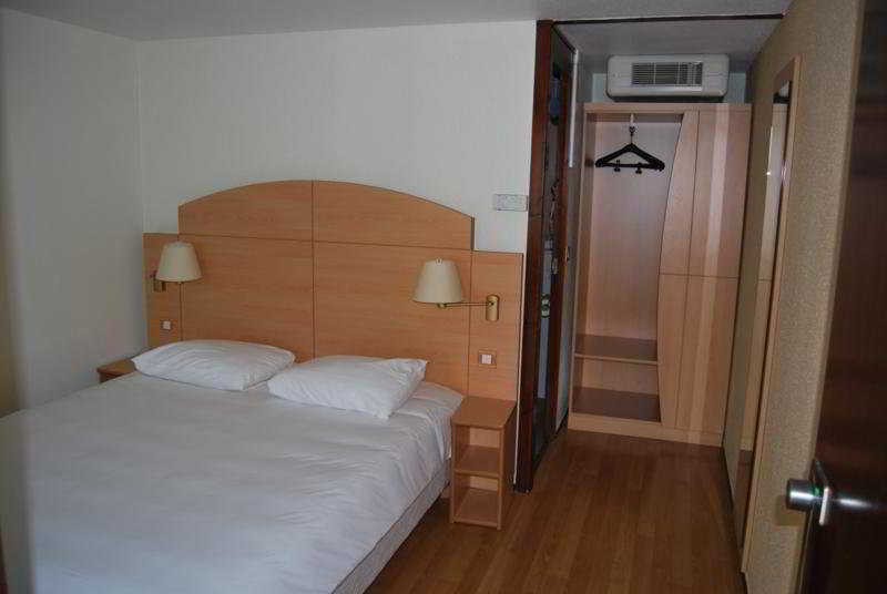 Campanile Dijon Nord - Toison D'Or Hotel Værelse billede